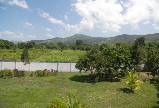 Gated Community lot in Balfate Colon Honduras