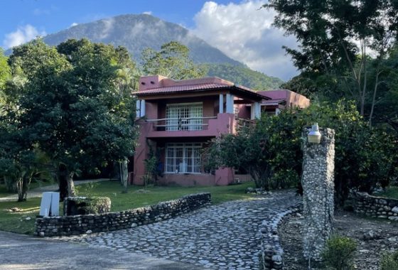 Honduras real estate condos for sale